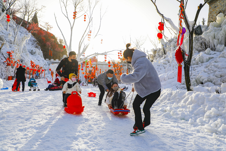 【新春走基層】慶陽又添一處“冰雪世界”！除了“大”，還有千年古城的奇幻秘境！