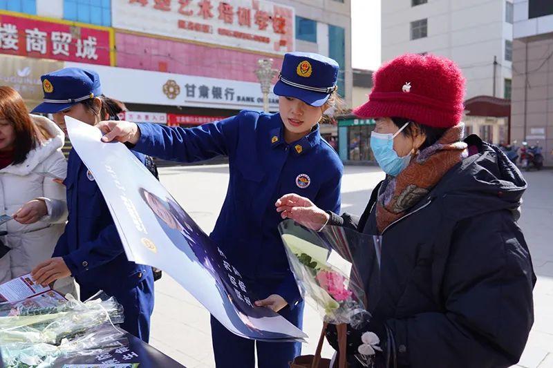 慶陽消防多點發(fā)力縱深推進春季消防宣傳